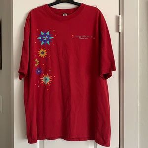 Red women’s quilting themed t-shirt
